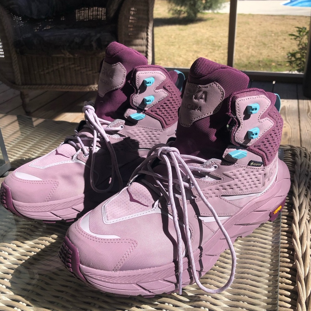 Womens HOKA size 8.5 Anacapa shoes NEW